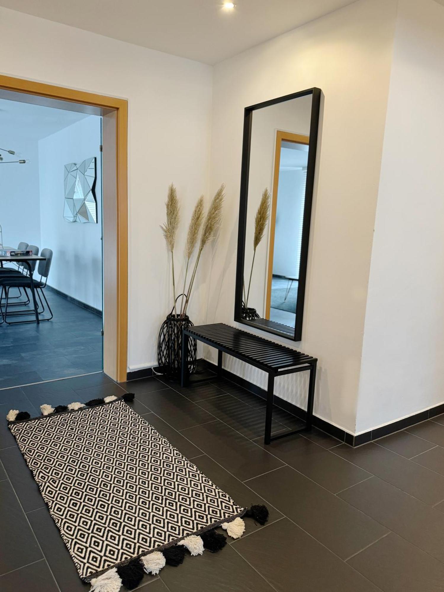 90M2 I Central I Netflix I Wifi I Free Parking I Lia Apartments Hannover Kültér fotó